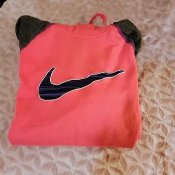 Nike women's hoodie size Large - Picture 2 of 3
